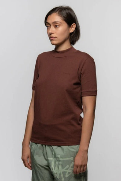 Camiseta Mujer STUSSY S/S EMBROIDERED MOC WOMEN TEE Brown